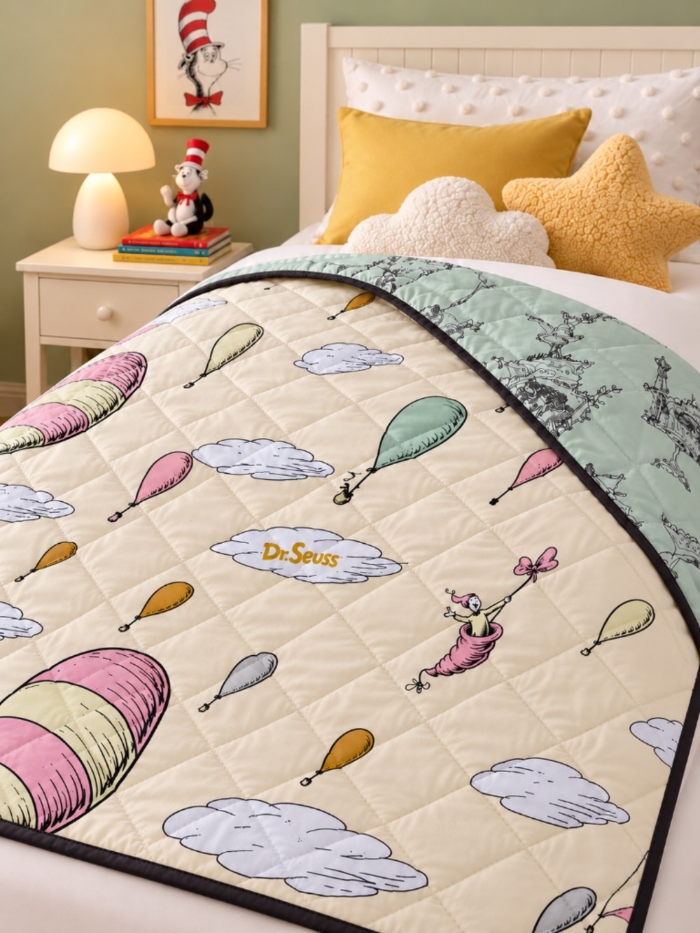 Dr Seuss Oh The Places You'll Go Twin Reversible Quilt 68x86 Balloons NWT